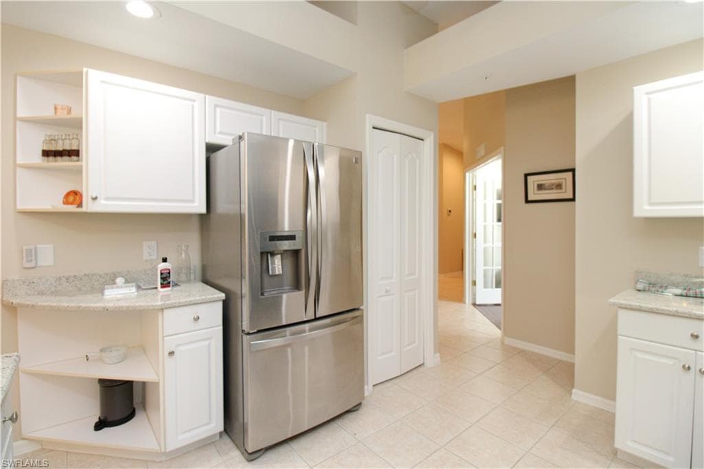 3435 Laurel Greens LN S # 201, NAPLES FL 34119-22