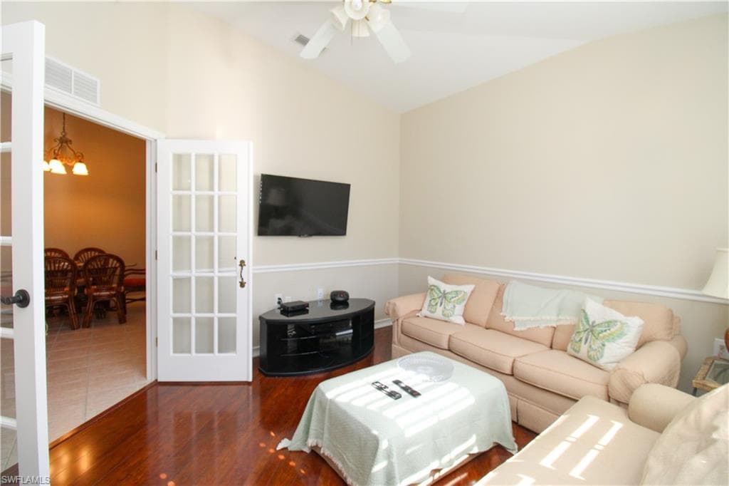 3435 Laurel Greens LN S # 201, NAPLES FL 34119-16