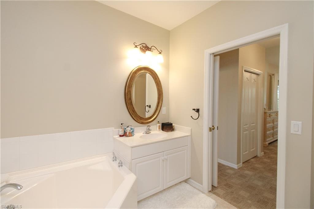 3435 Laurel Greens LN S # 201, NAPLES FL 34119-44
