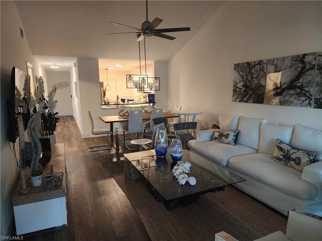 220 Timber Lake CIR # B204, NAPLES FL 34104-6