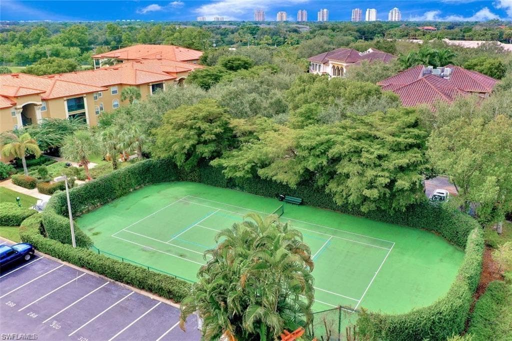 8930 Colonnades CT E # 627, BONITA SPRINGS FL 34135-3