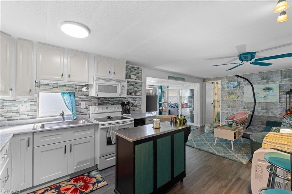 43 Enchanting BLVD # E43, NAPLES FL 34112-6