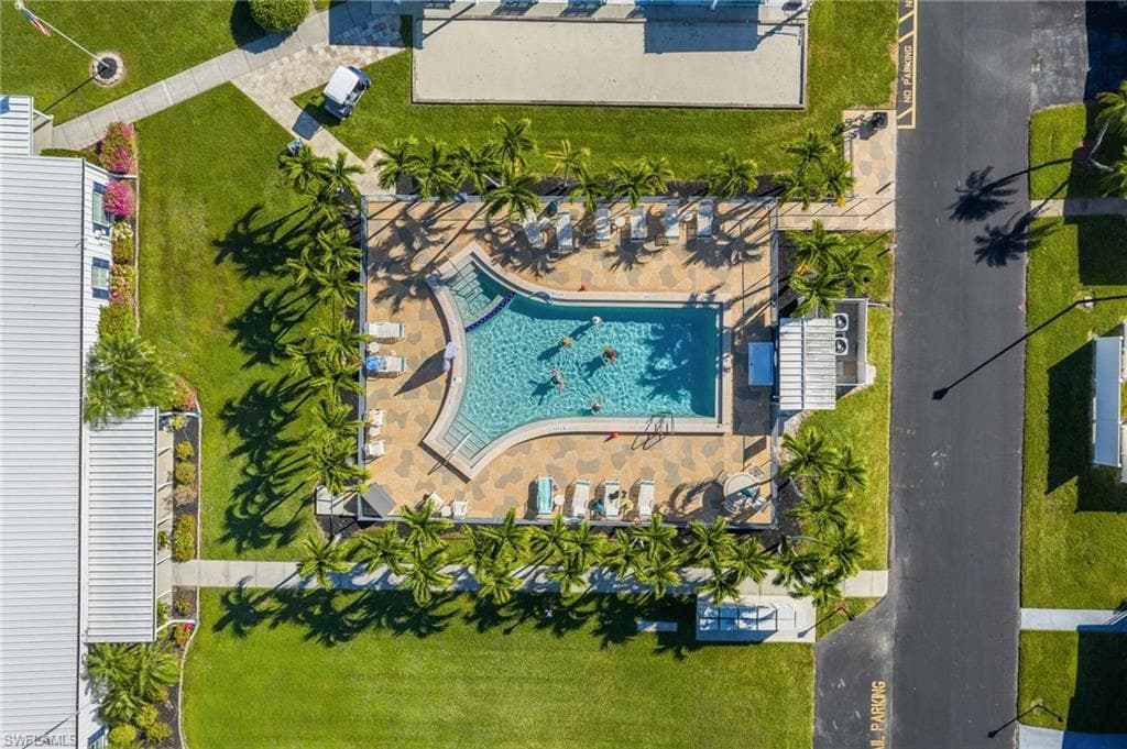 43 Enchanting BLVD # E43, NAPLES FL 34112-35