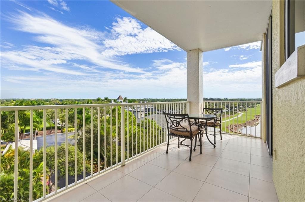4751 West Bay BLVD # 501, ESTERO FL 33928-25