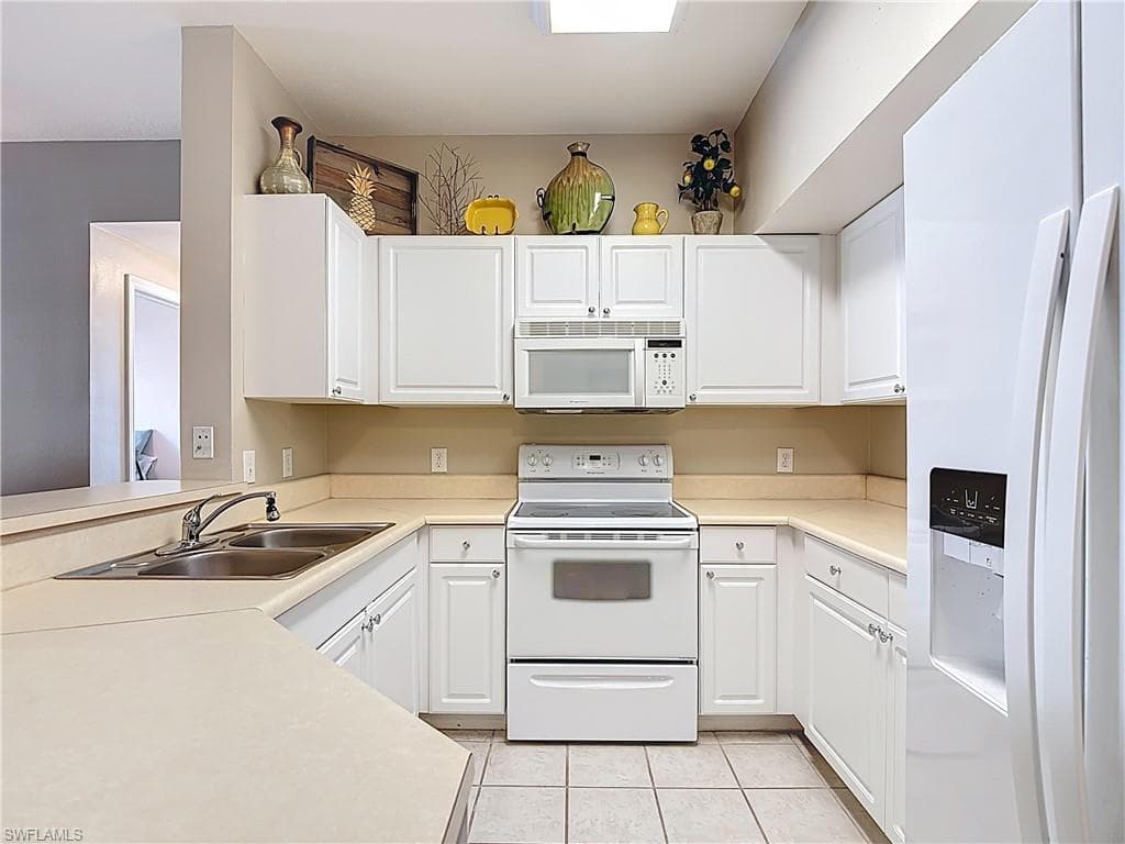 15630 Ocean Walk CIR 102-4