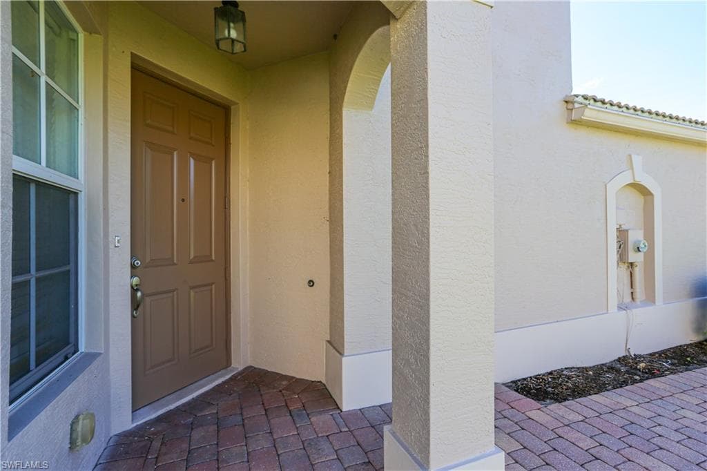 4004 Cherrybrook LOOP, FORT MYERS FL 33966-13