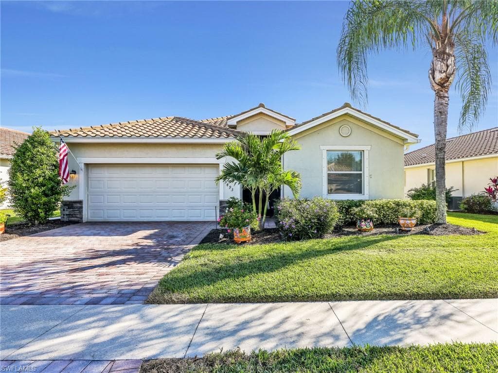 3493 Dandolo CIR, CAPE CORAL FL 33909-1