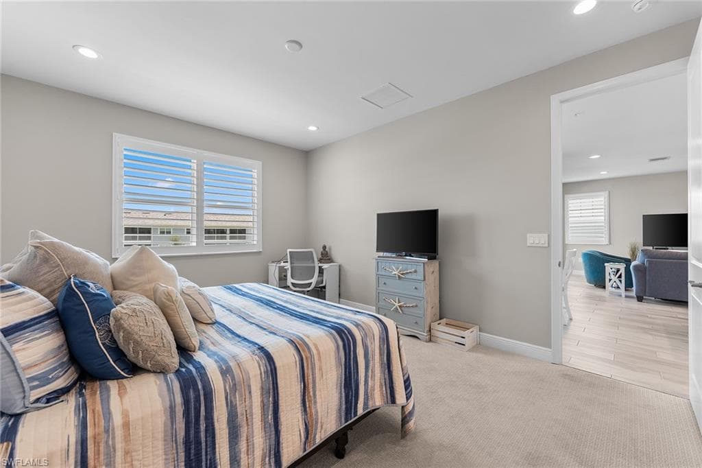 2609 Seychelles CIR # 1608, NAPLES FL 34112-22