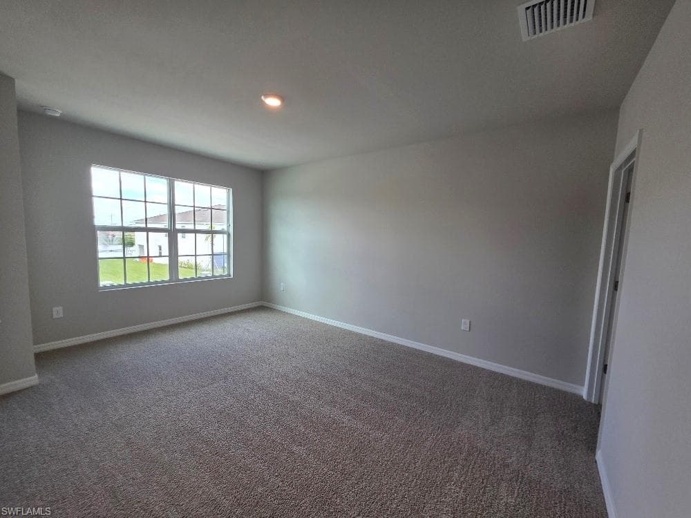 8119 Haley Creek WAY, LEHIGH ACRES FL 33971-8