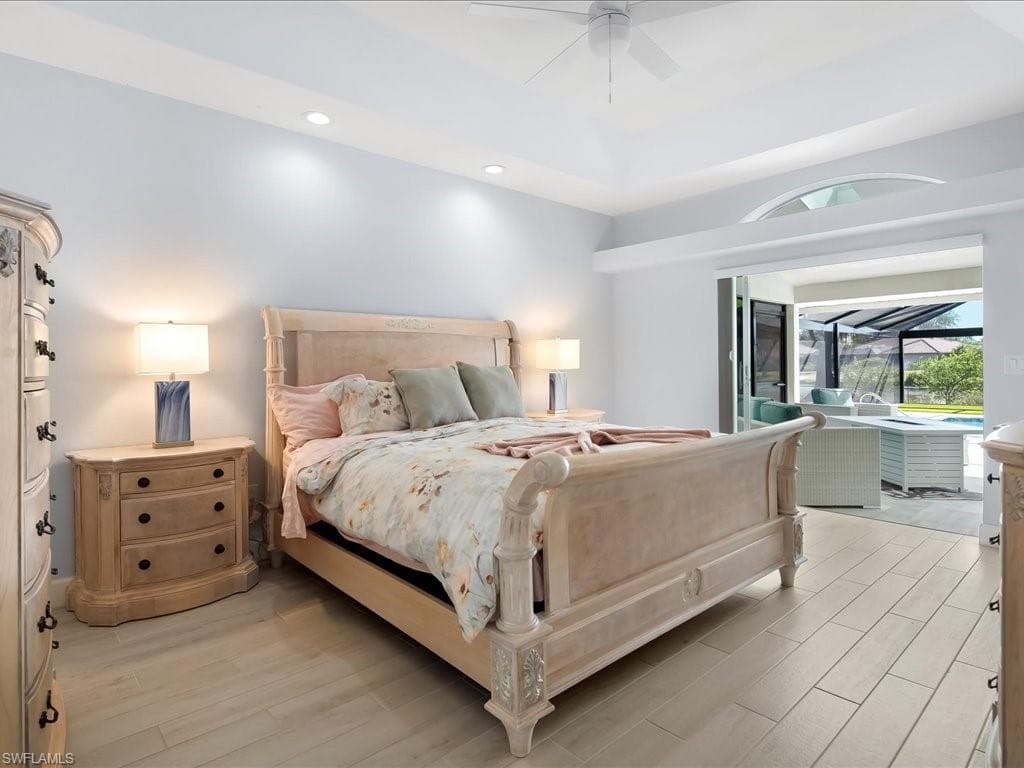 11422 Night Heron DR, NAPLES FL 34119-21