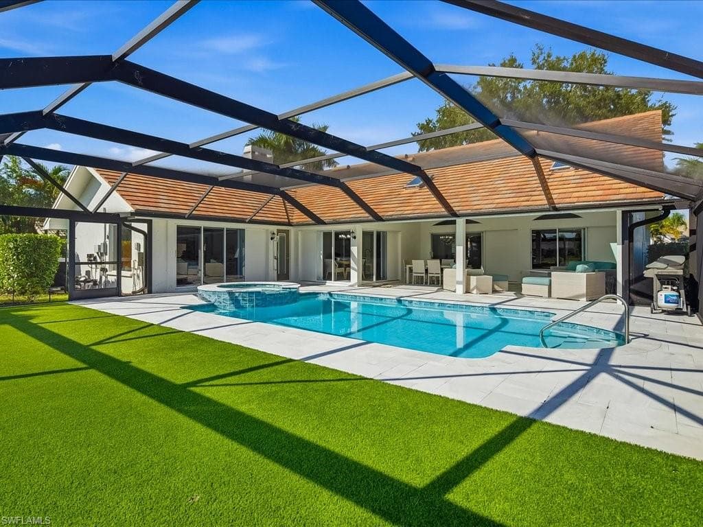 11422 Night Heron DR, NAPLES FL 34119-19