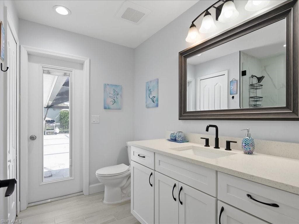 11422 Night Heron DR, NAPLES FL 34119-29