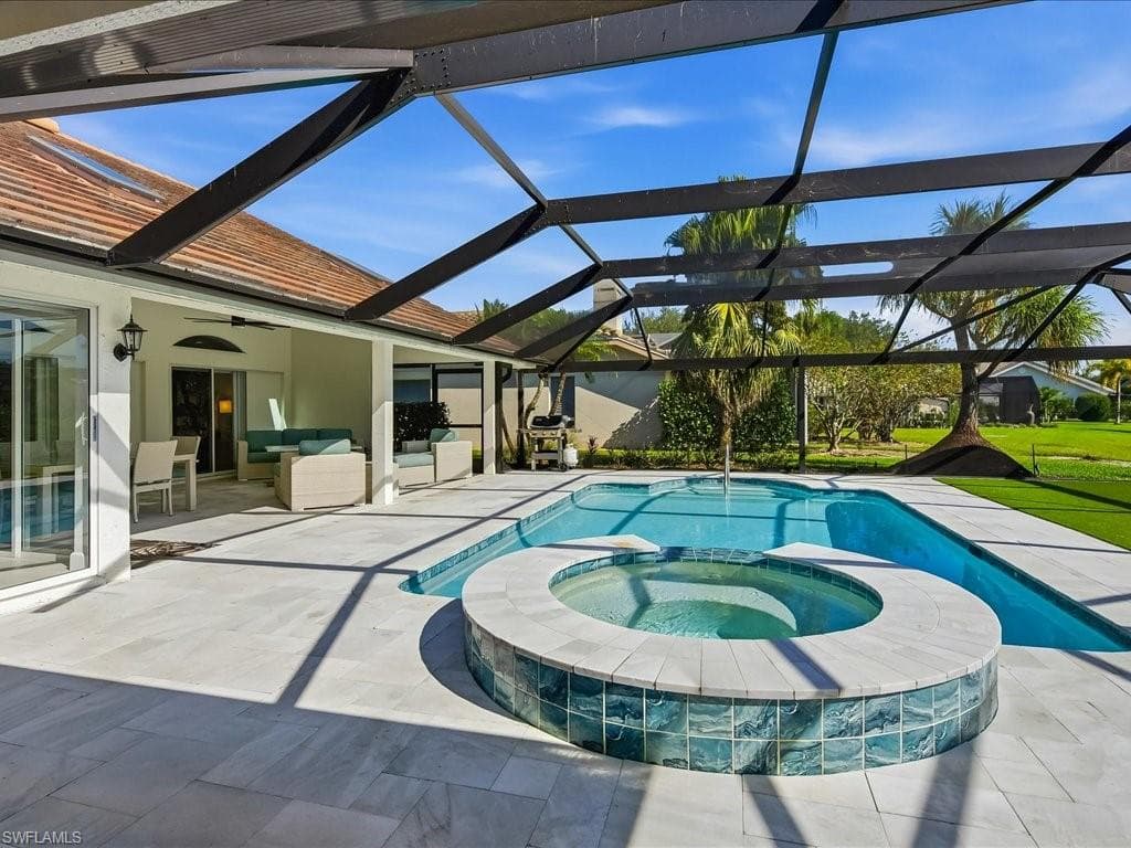 11422 Night Heron DR, NAPLES FL 34119-17