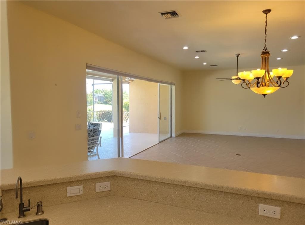8429 Laurel Lakes BLVD, NAPLES FL 34119-5