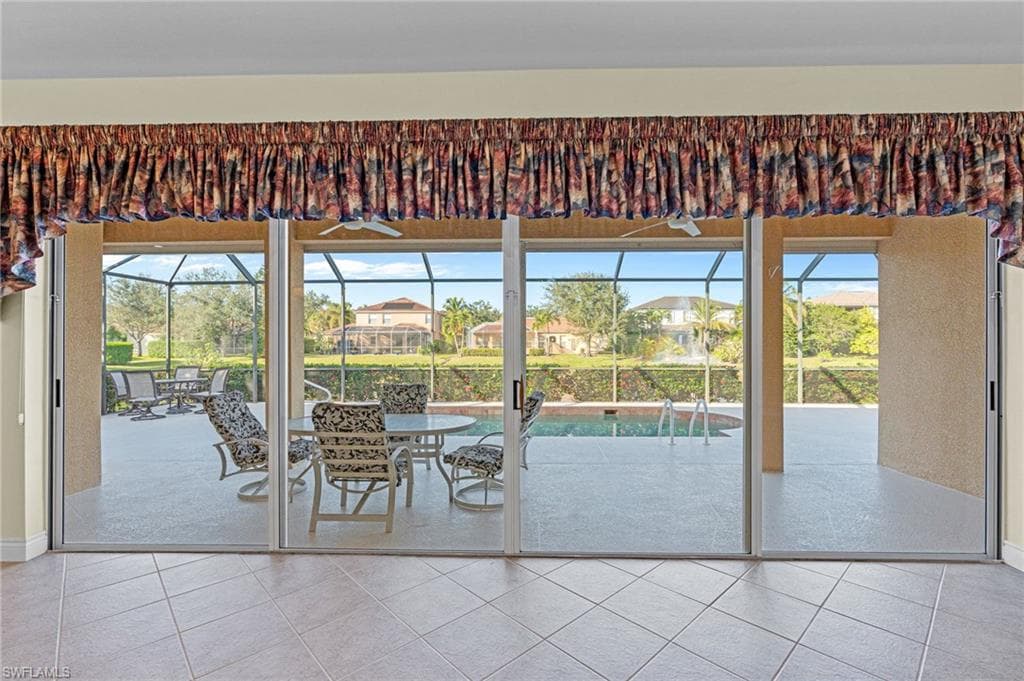 8429 Laurel Lakes BLVD, NAPLES FL 34119-25