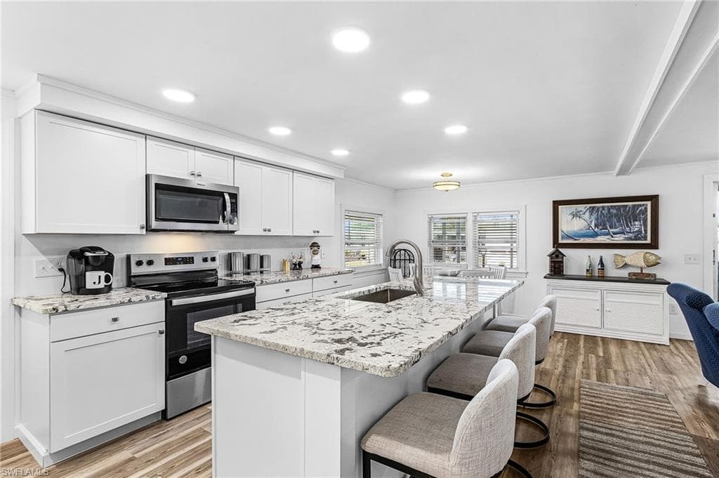 64 Sturbridge LN-4
