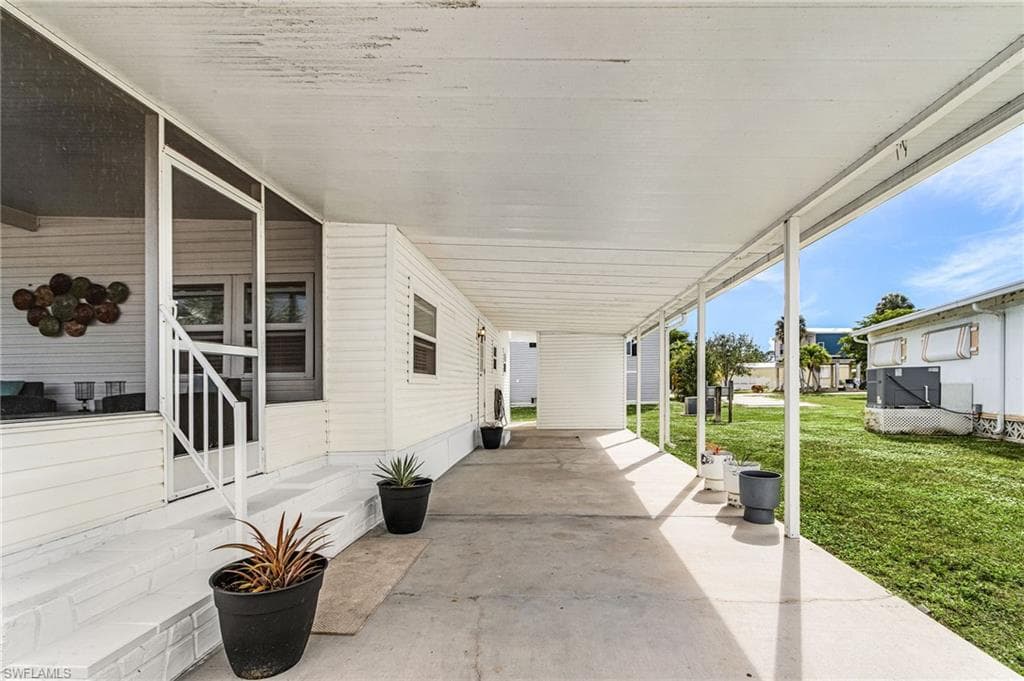 64 Sturbridge LN-9