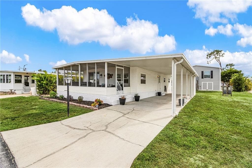 64 Sturbridge LN-3
