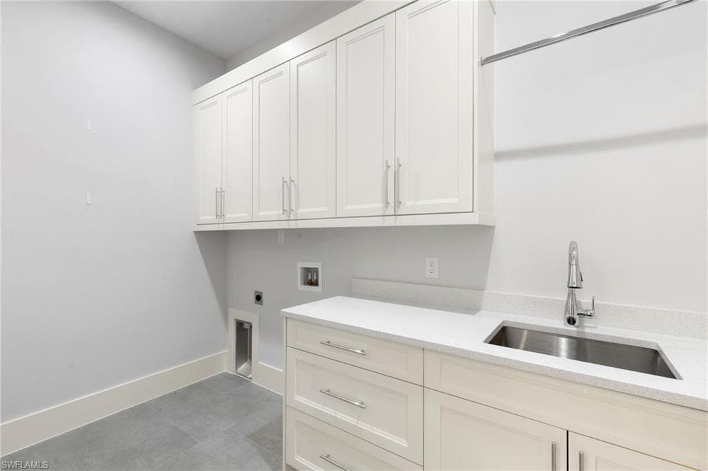 1086 Michigan AVE-31
