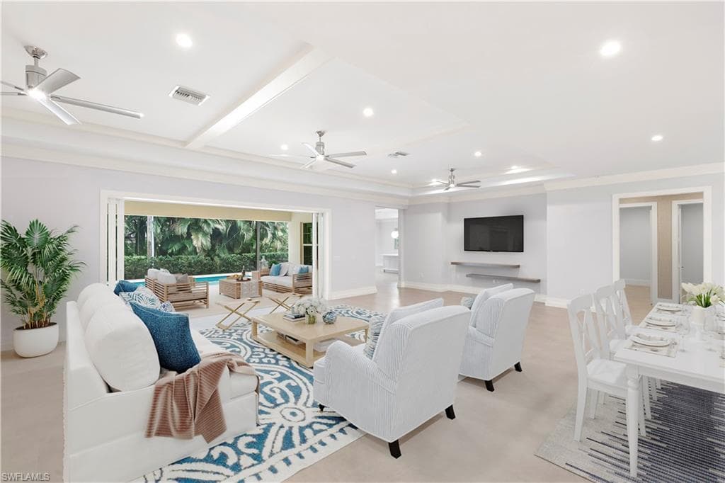 1086 Michigan AVE-14