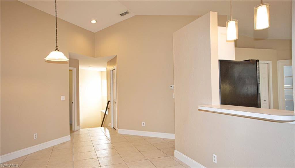 3765 Fieldstone BLVD # 1304, NAPLES FL 34109-16