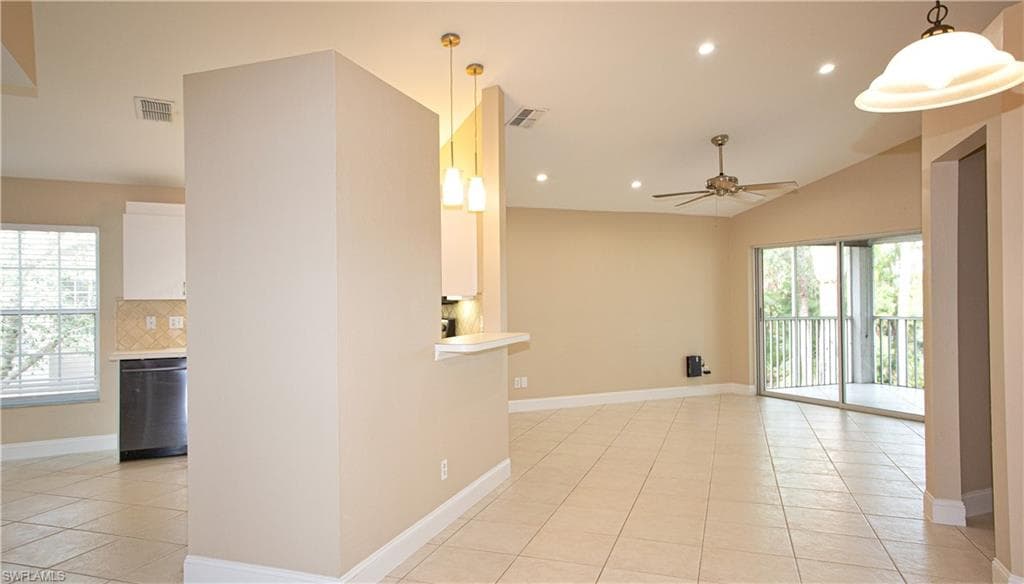 3765 Fieldstone BLVD # 1304, NAPLES FL 34109-6