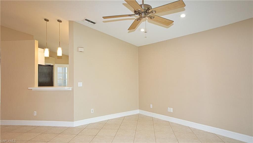 3765 Fieldstone BLVD # 1304, NAPLES FL 34109-17