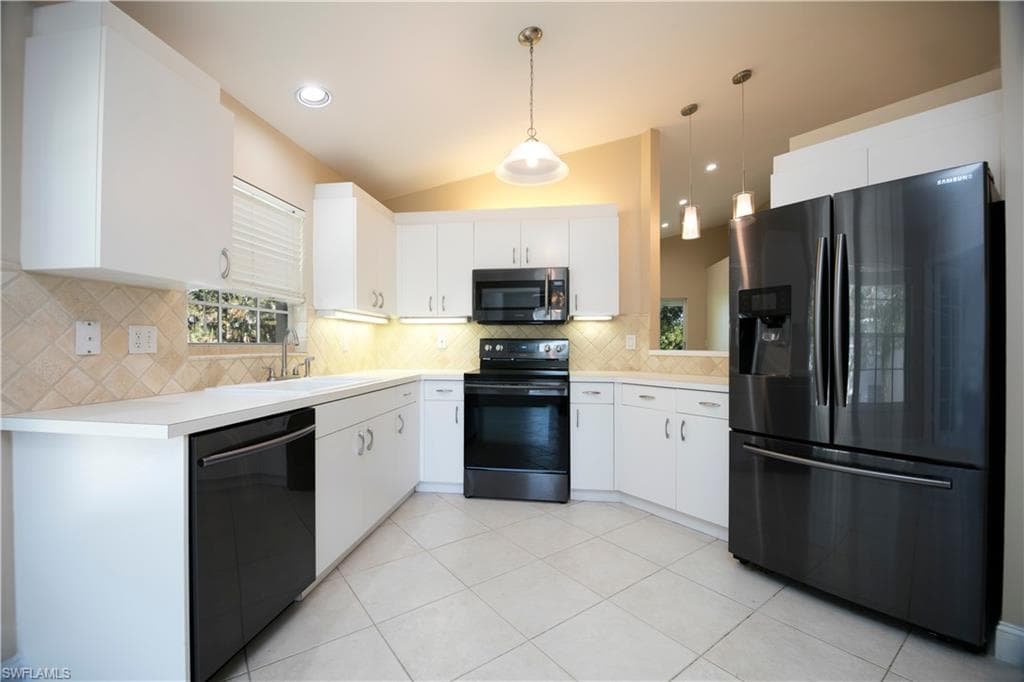 3765 Fieldstone BLVD # 1304, NAPLES FL 34109-14