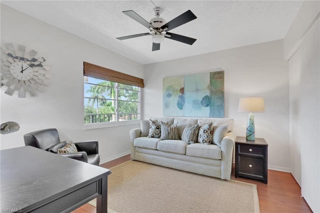 1084 Forest Lakes DR # 7304, NAPLES FL 34105-19