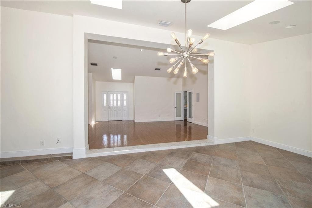 2252 Royal LN, NAPLES FL 34112-21