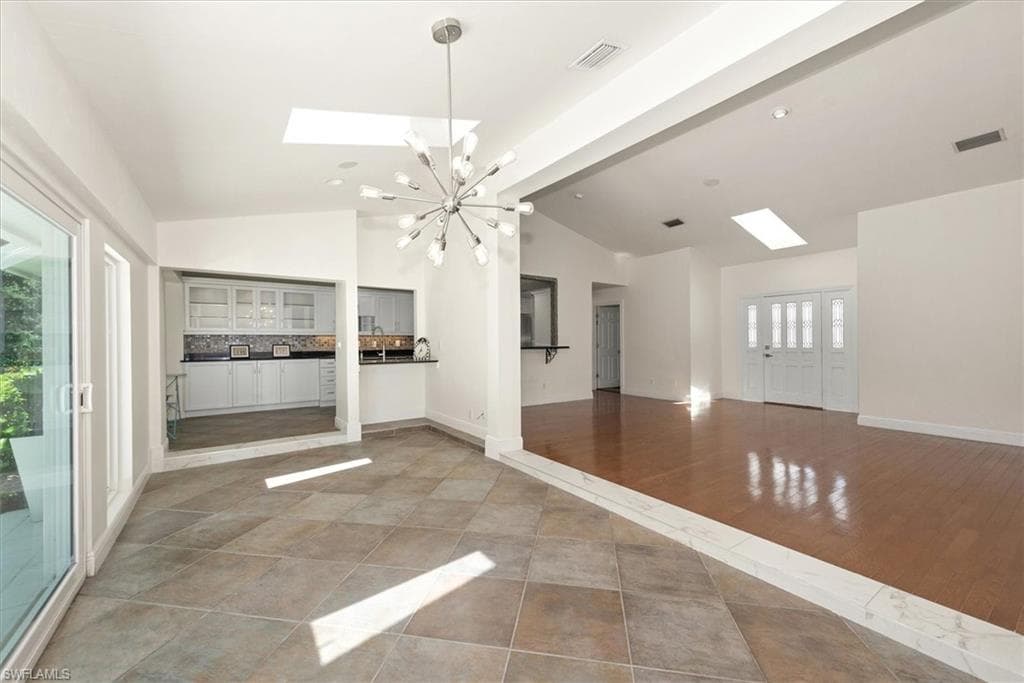 2252 Royal LN, NAPLES FL 34112-4