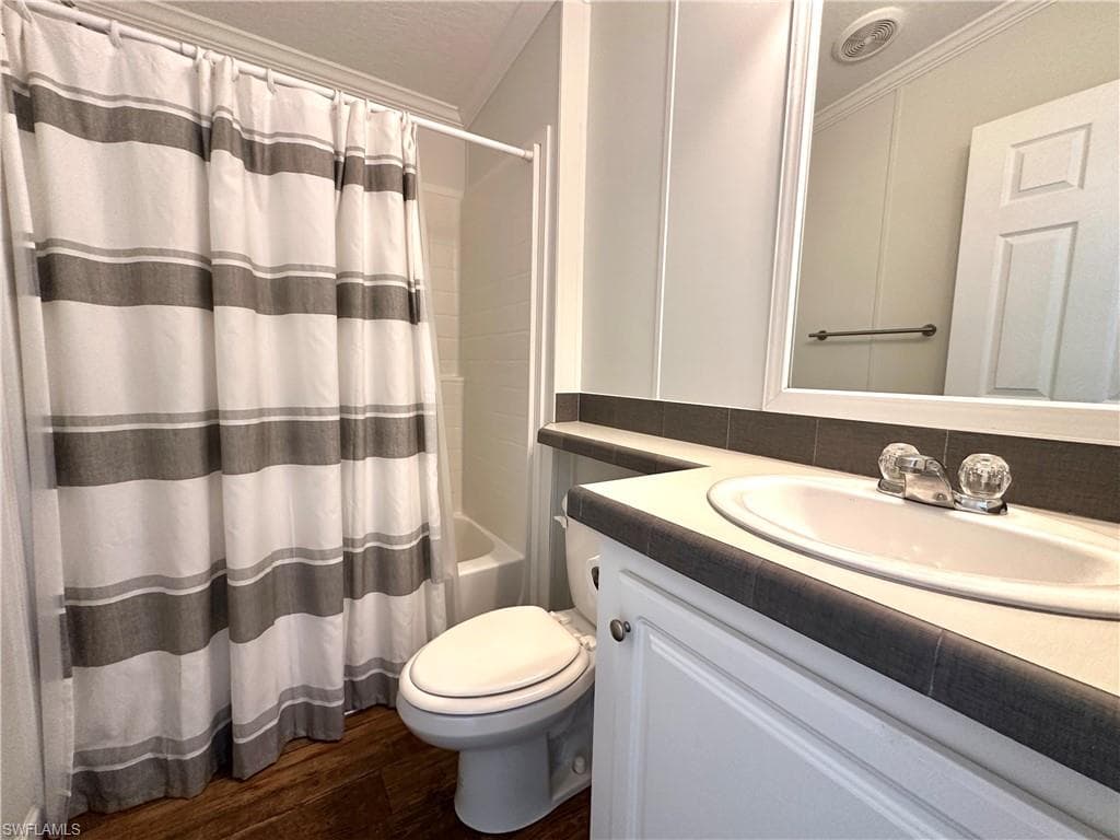 3264 Ott LN, BONITA SPRINGS FL 34134-12