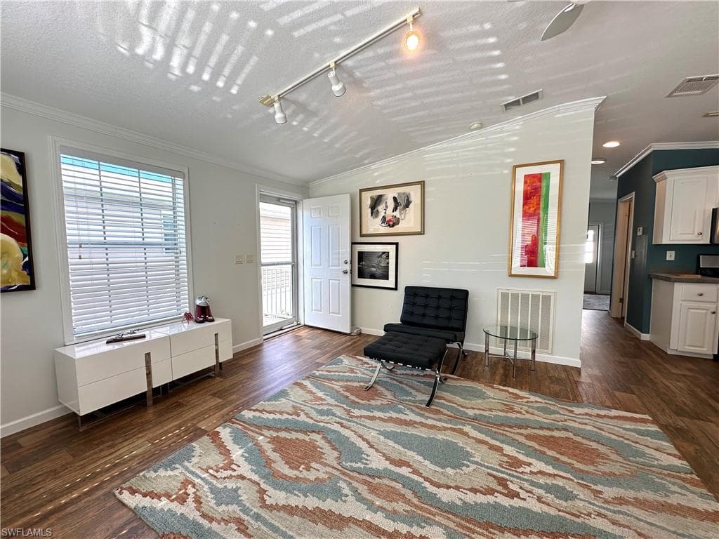 3264 Ott LN, BONITA SPRINGS FL 34134-9