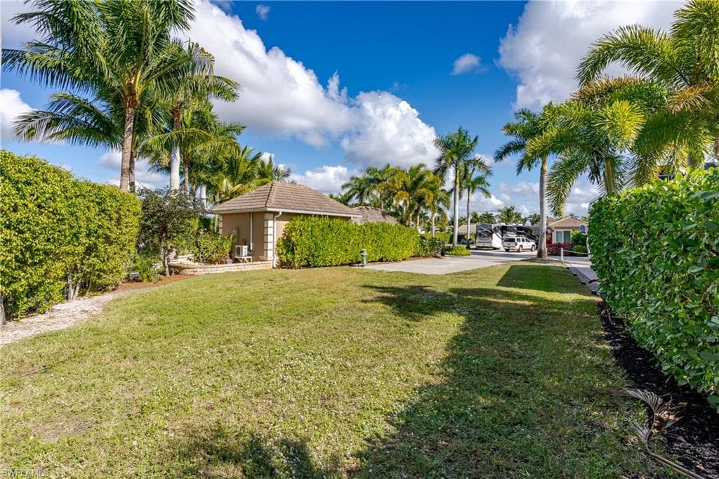 13407 Snook CIR, NAPLES FL 34114-15