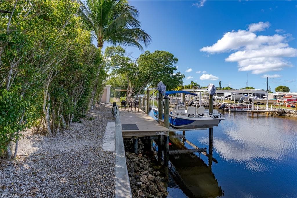 13407 Snook CIR, NAPLES FL 34114-2