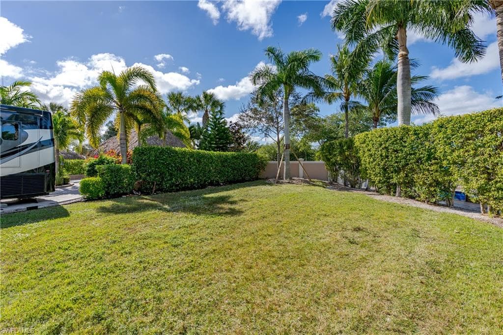 13407 Snook CIR, NAPLES FL 34114-9