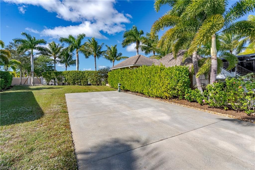13407 Snook CIR, NAPLES FL 34114-18