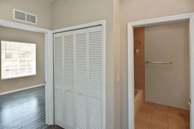 8331 Bernwood Cove LOOP # 1402, FORT MYERS FL 33966-6