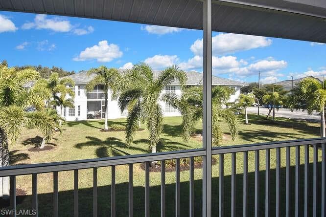 8331 Bernwood Cove LOOP # 1402, FORT MYERS FL 33966-39