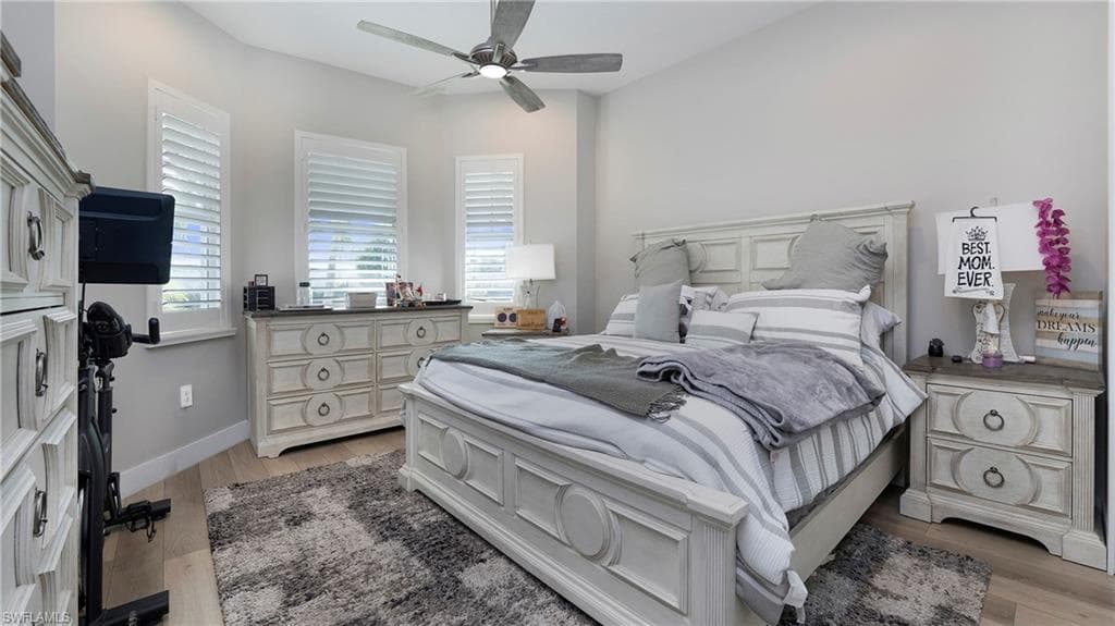 3693 Sapphire Cove CIR, NAPLES FL 34114-16
