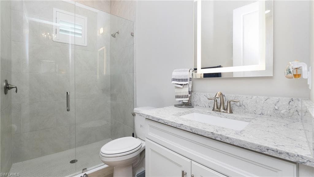 3693 Sapphire Cove CIR, NAPLES FL 34114-21