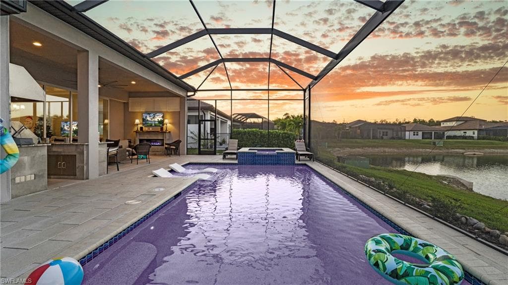 3693 Sapphire Cove CIR, NAPLES FL 34114-38