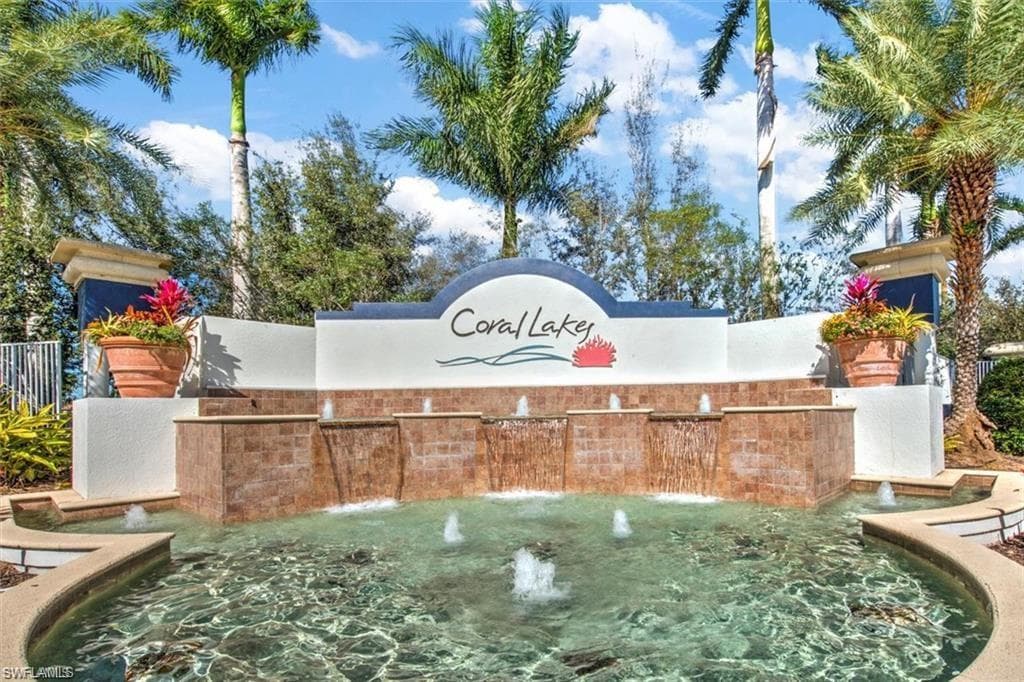 2675 Blue Cypress Lake CT, CAPE CORAL FL 33909-39