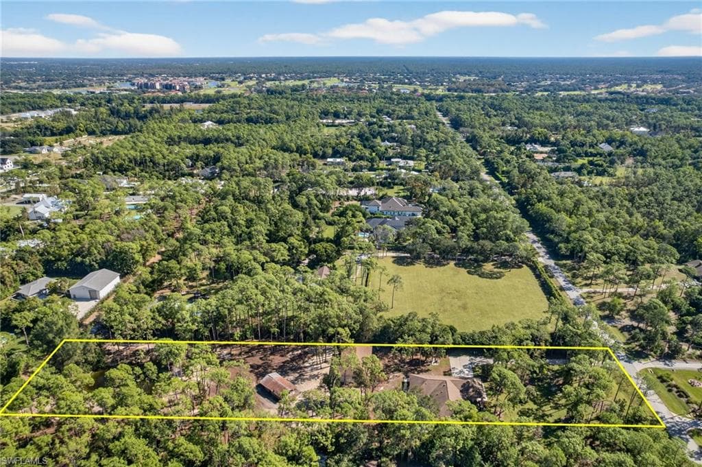 6811 Sandalwood LN-44