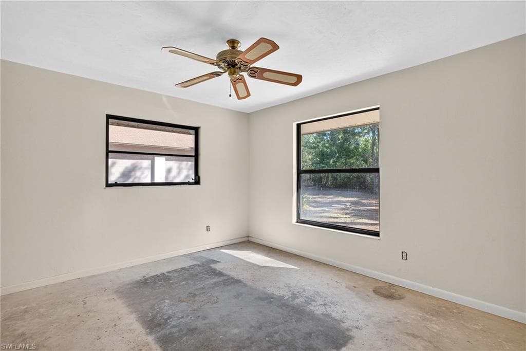 6811 Sandalwood LN-28