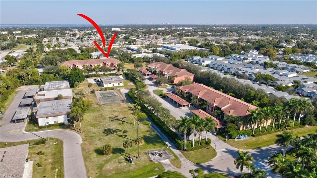 13651 Julias WAY 1427-37