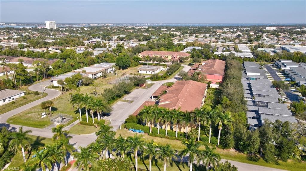 13651 Julias WAY 1427-36