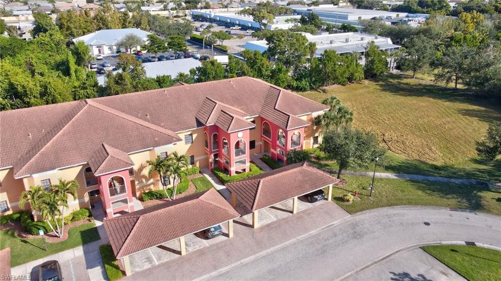 13651 Julias WAY 1427-28
