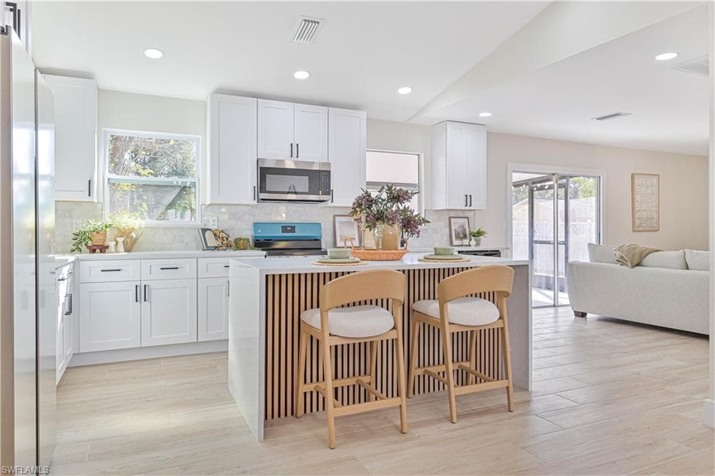 15736 Coral Vine LN, FORT MYERS FL 33905-5