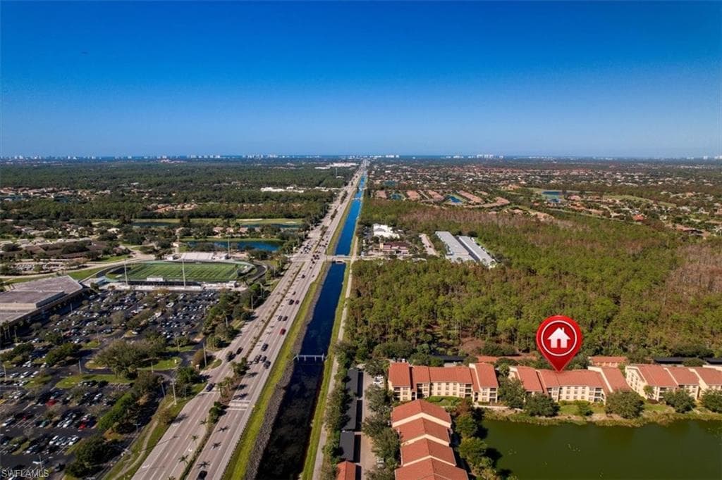 7925 Preserve CIR # 333, NAPLES FL 34119-24
